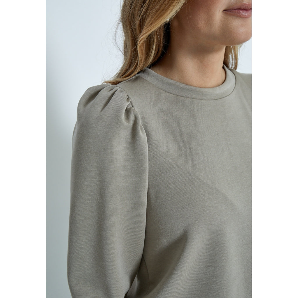 PEPPERCORN DICETTE PUFF LONG SLEEVE | WINTER TWIG SAND