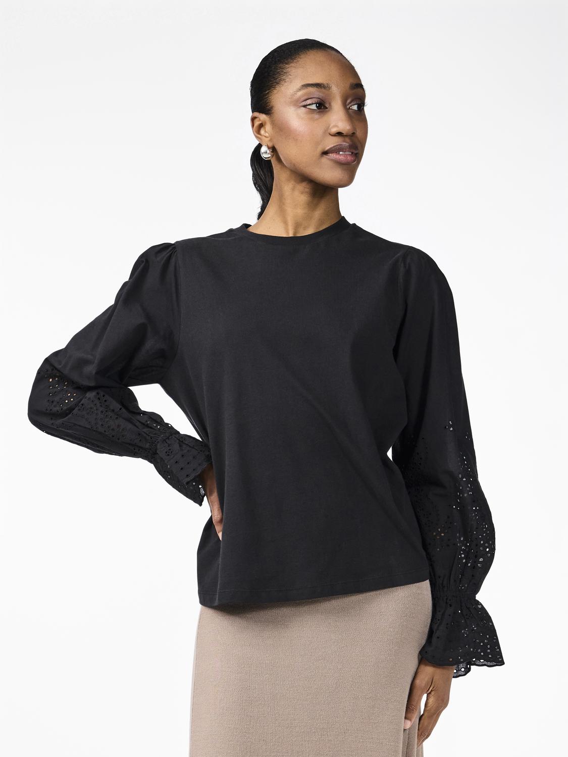 YAS LEX LS EMBROIDERY SLEEVE TOP